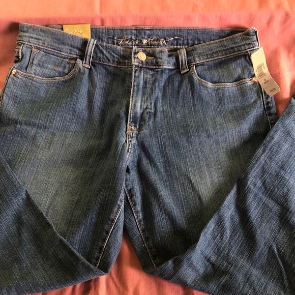 Old Navy the sweetheart Classic Rise Flare Stretch 12 Regular - Picture 9 of 15